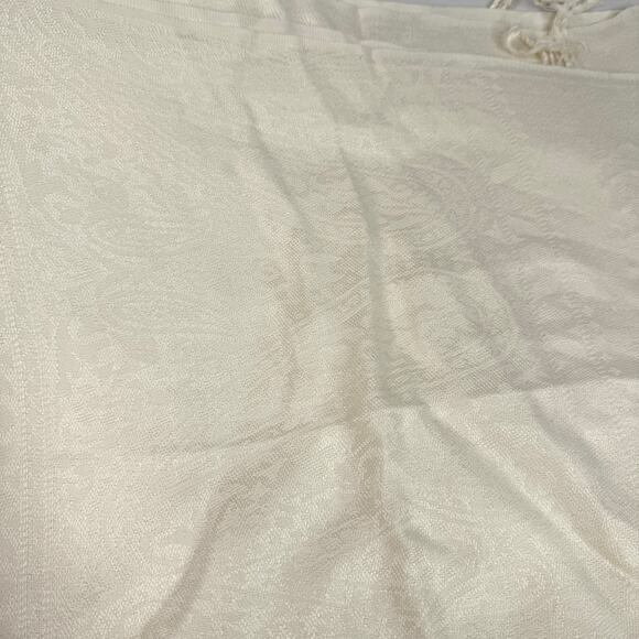 Two Pashmina Scarfs Red & Cream - Picture 7 of 9